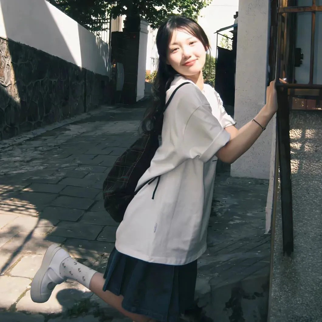 裸女怀春